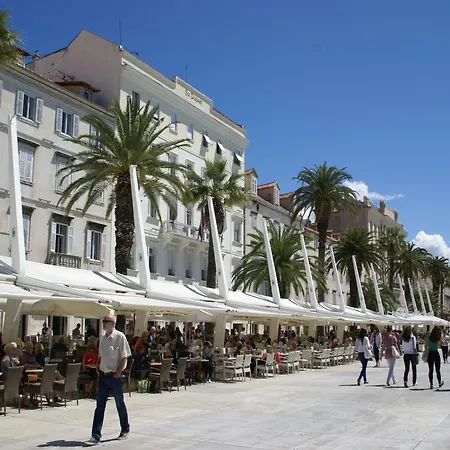 Lejlighed In Near Diocletian's Palace